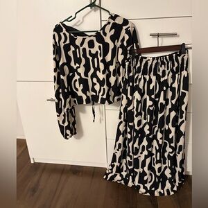 En Creme Black and Cream Maxi Skirt and matching Top